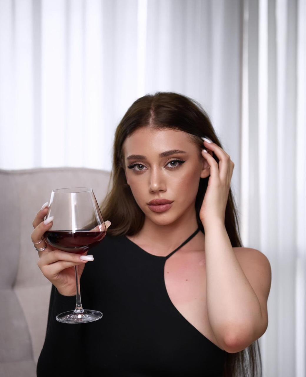 Adelina