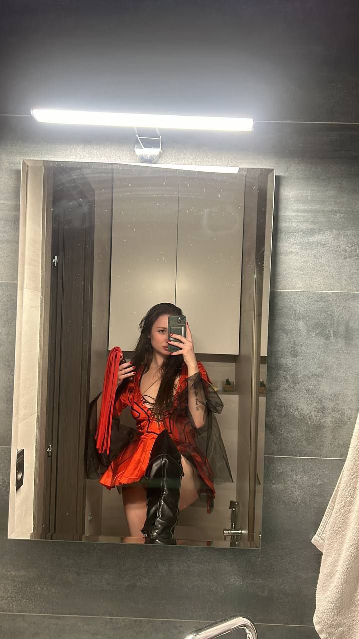 Ева