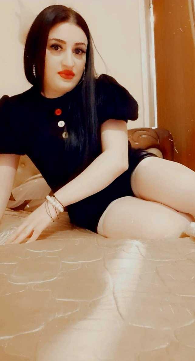 BARBI LILIA