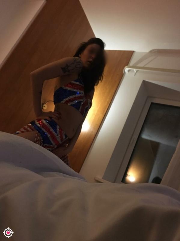 NikA Gelen