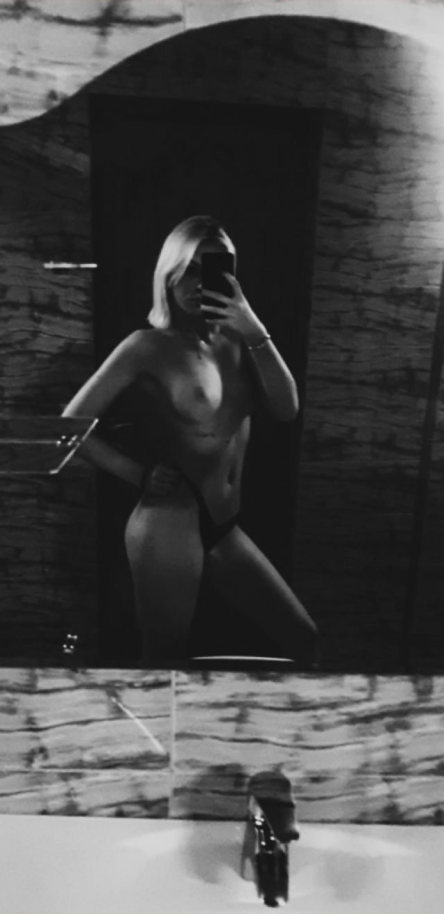Женя