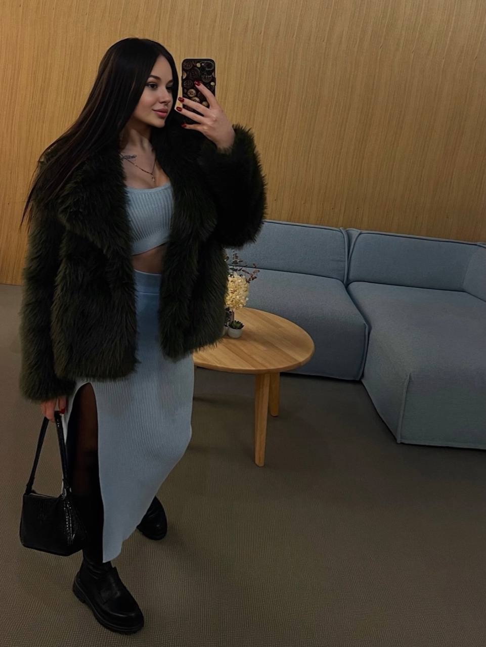 Bella